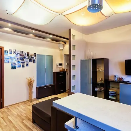 Apartment Vip-kvartira Kirova 3 *