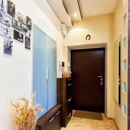Vip-kvartira Kirova 3 Apartment Minsk