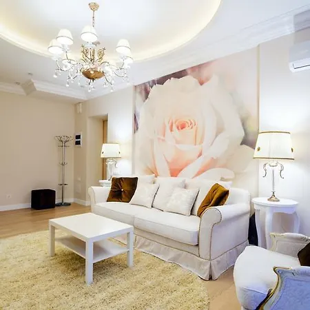 Apartment Vip-kvartira Kirova 3 *