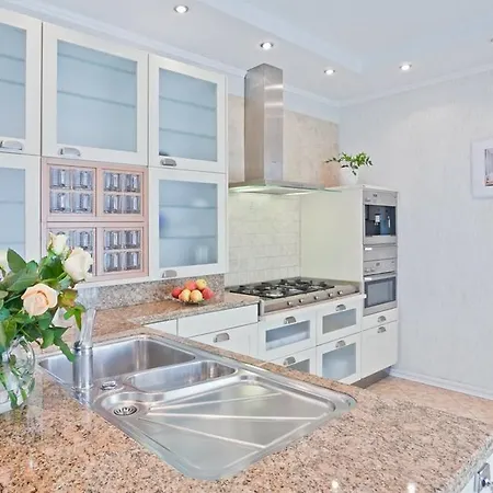 Apartment Vip-kvartira Kirova 3 Minsk