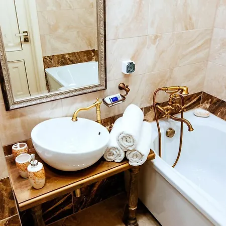 Vip-kvartira Kirova 3 *